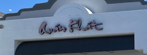Quan Khat banner