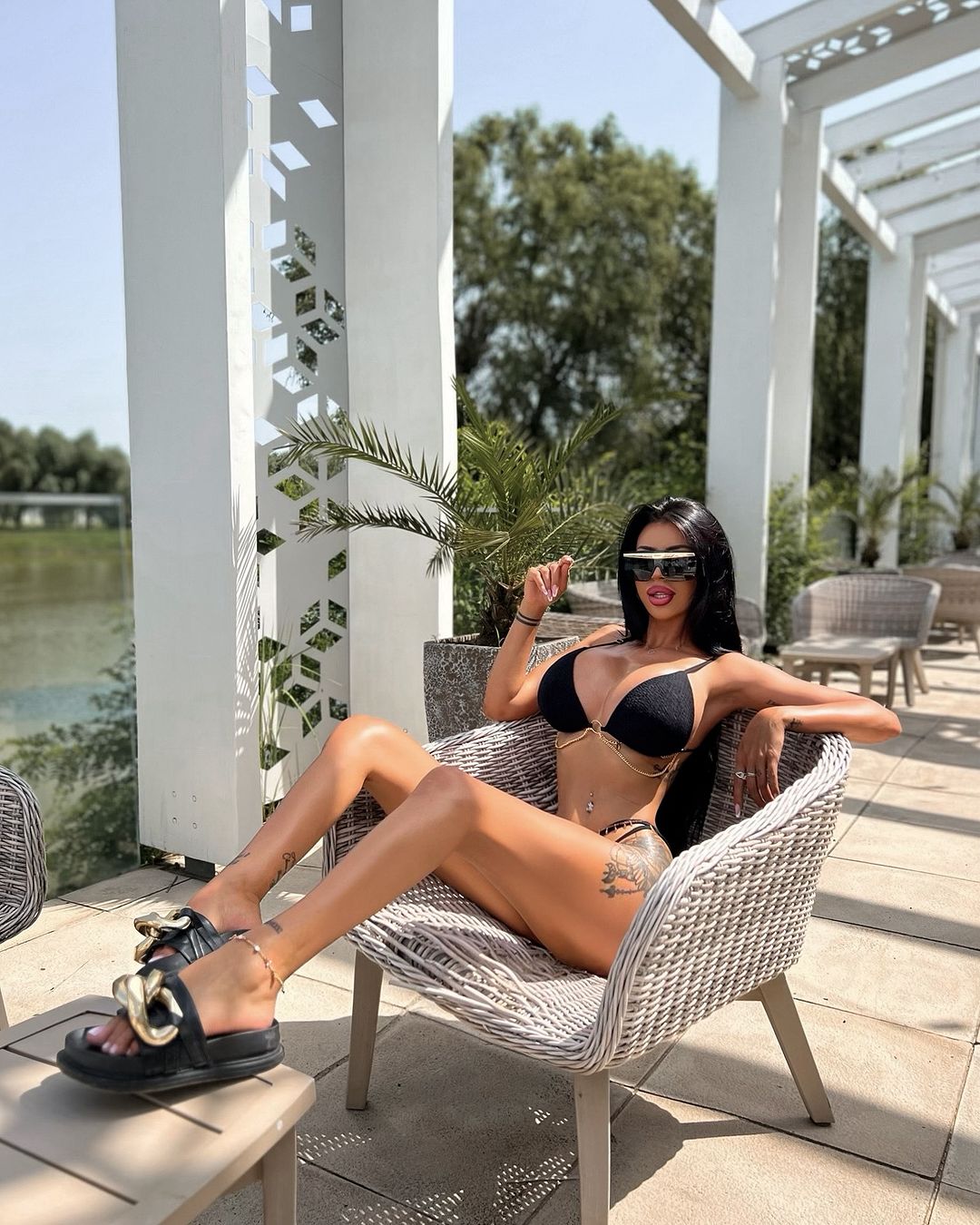 banner for Chili Palmer